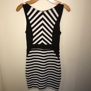 B&W Bebe cocktail dress! XS